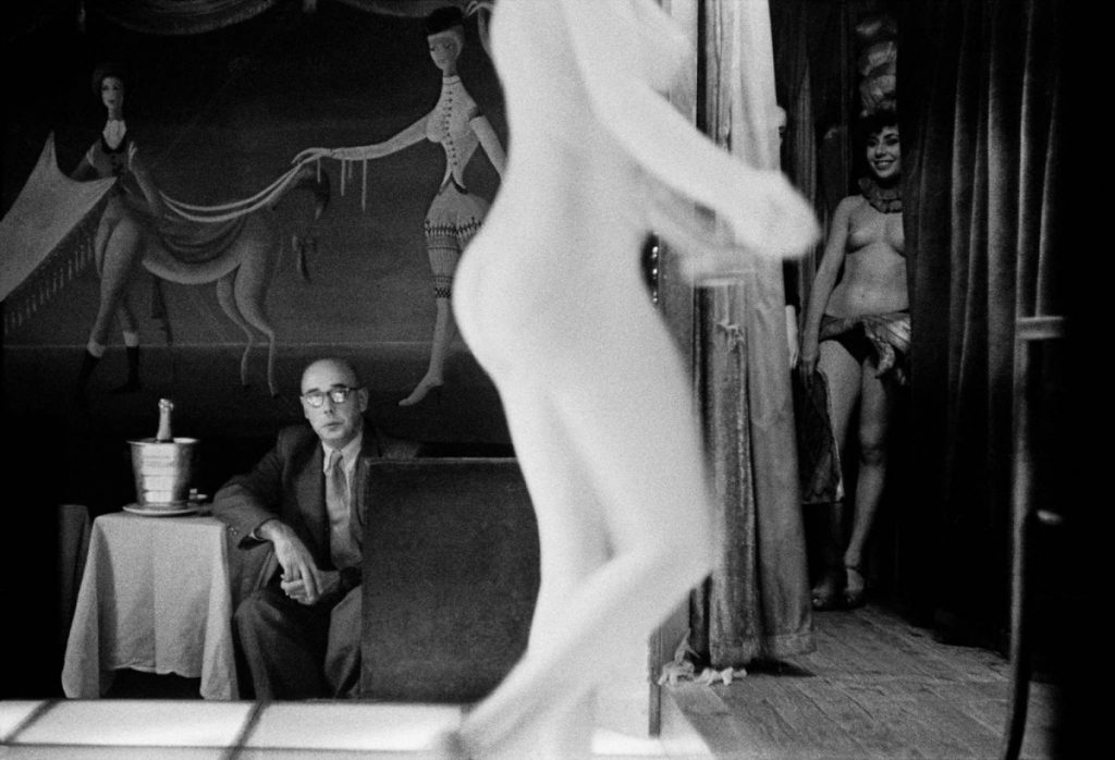 Frank Horvat, Le Sphinx, Paris 1956