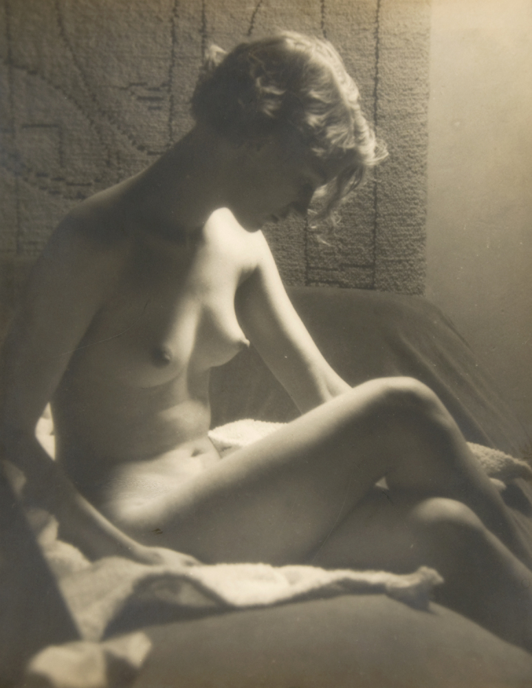 Man Ray - Nude Portrait of Lee Miller, 1929.