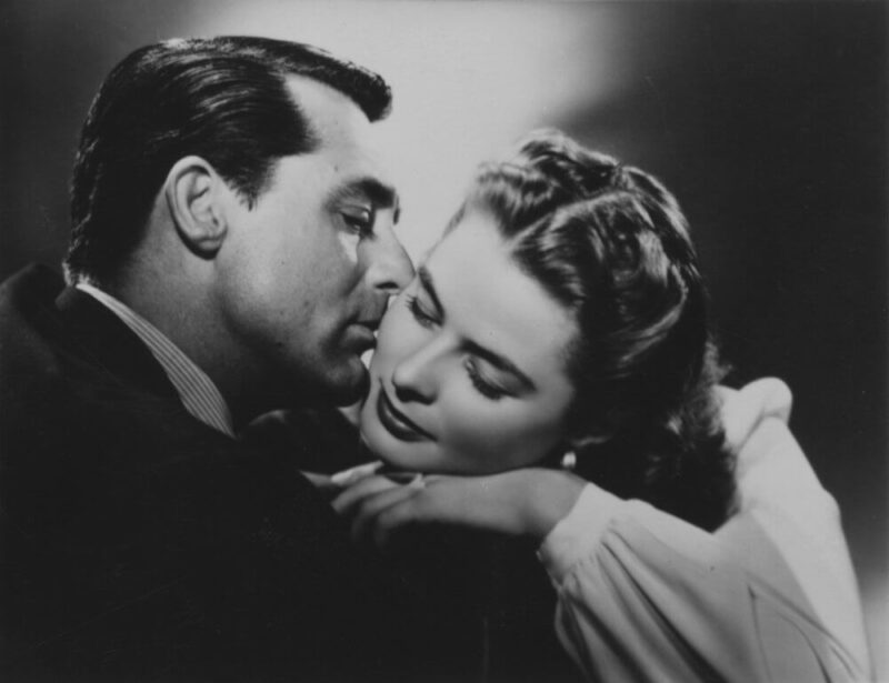 Cary Grant & Ingrid Bergman kiss, in Alfred Hitchcock's Notorious / Ο Κάρι Γκραντ και η Ίνγκριντ Μπέργκμαν